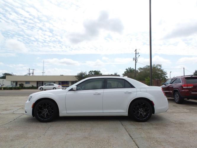 used 2019 chrysler 300 s hattiesburg, ms 39401 for sale in arnold line, mississippi