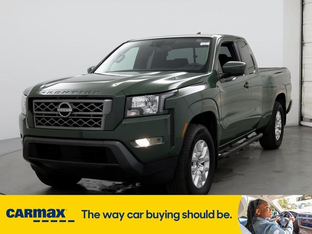2022 nissan frontier sv