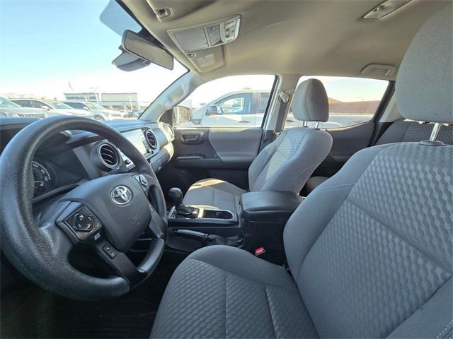 2022 toyota tacoma sr
