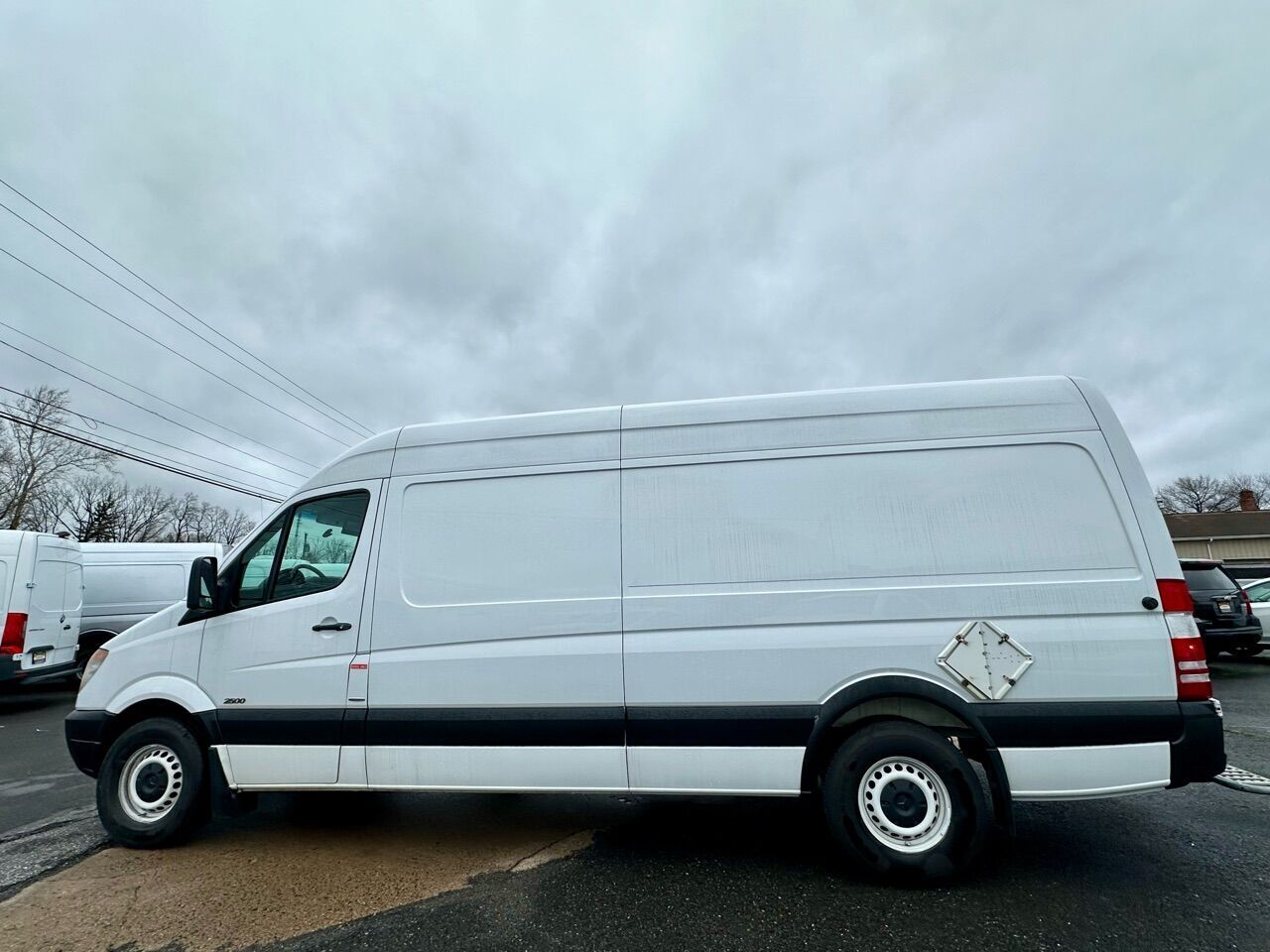 2011 mercedes-benz sprinter 2500 3dr 170 in. wb high roof cargo van