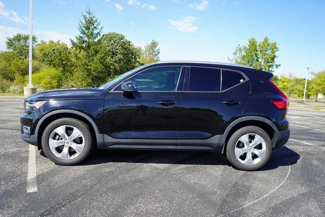 2021 volvo xc40 t5 momentum