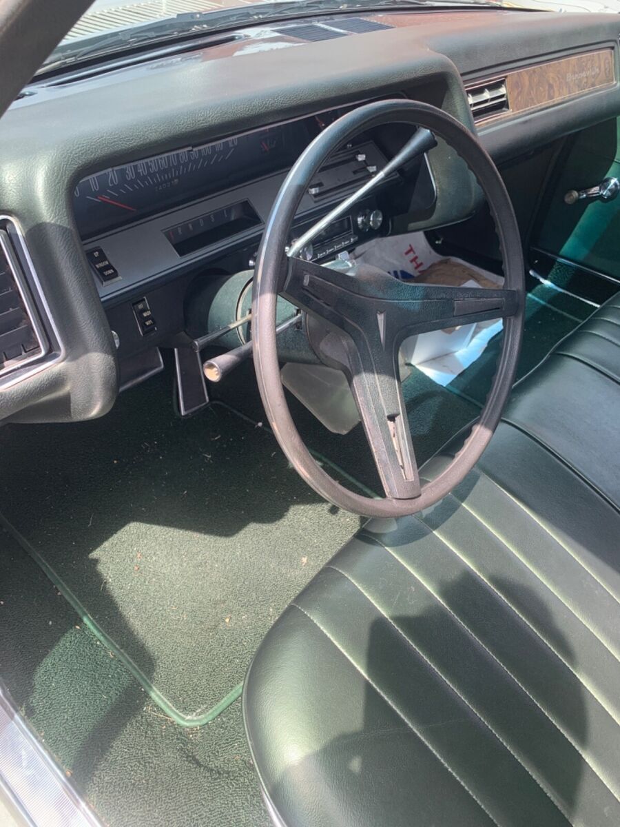 1969 pontiac bonneville wagon