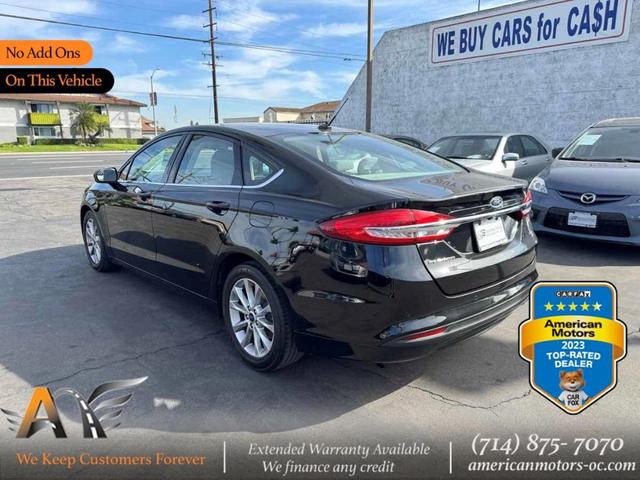 2017 ford fusion se