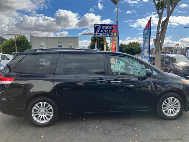 2011 toyota sienna xle