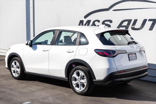 2023 honda hr-v lx
