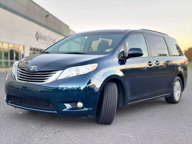 2012 toyota sienna xle