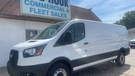 2021 ford transit 250