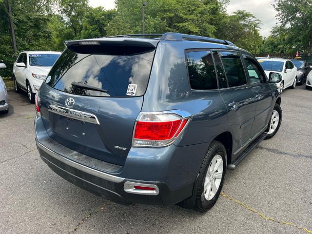 2012 toyota highlander se