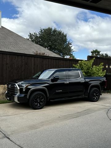 2022 toyota tundra limited