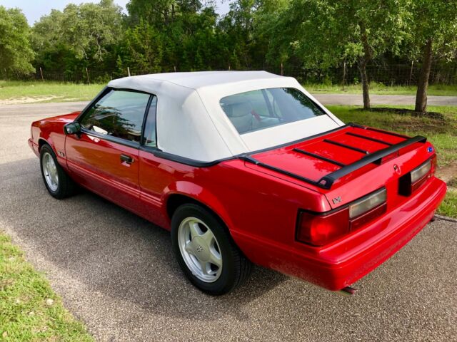 1992 mustang lx 5.0 fox body 9,394 miles garage kept all original mint condition