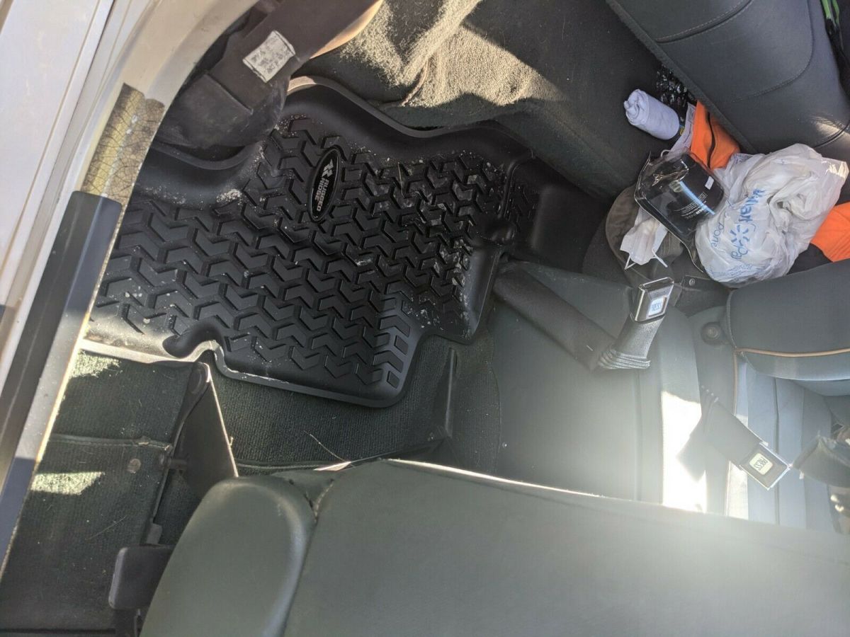 1994 jeep wrangler yj sahara