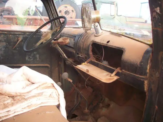1945 chevy flatbed dump