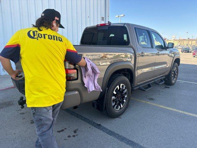 2023 nissan frontier pro-x