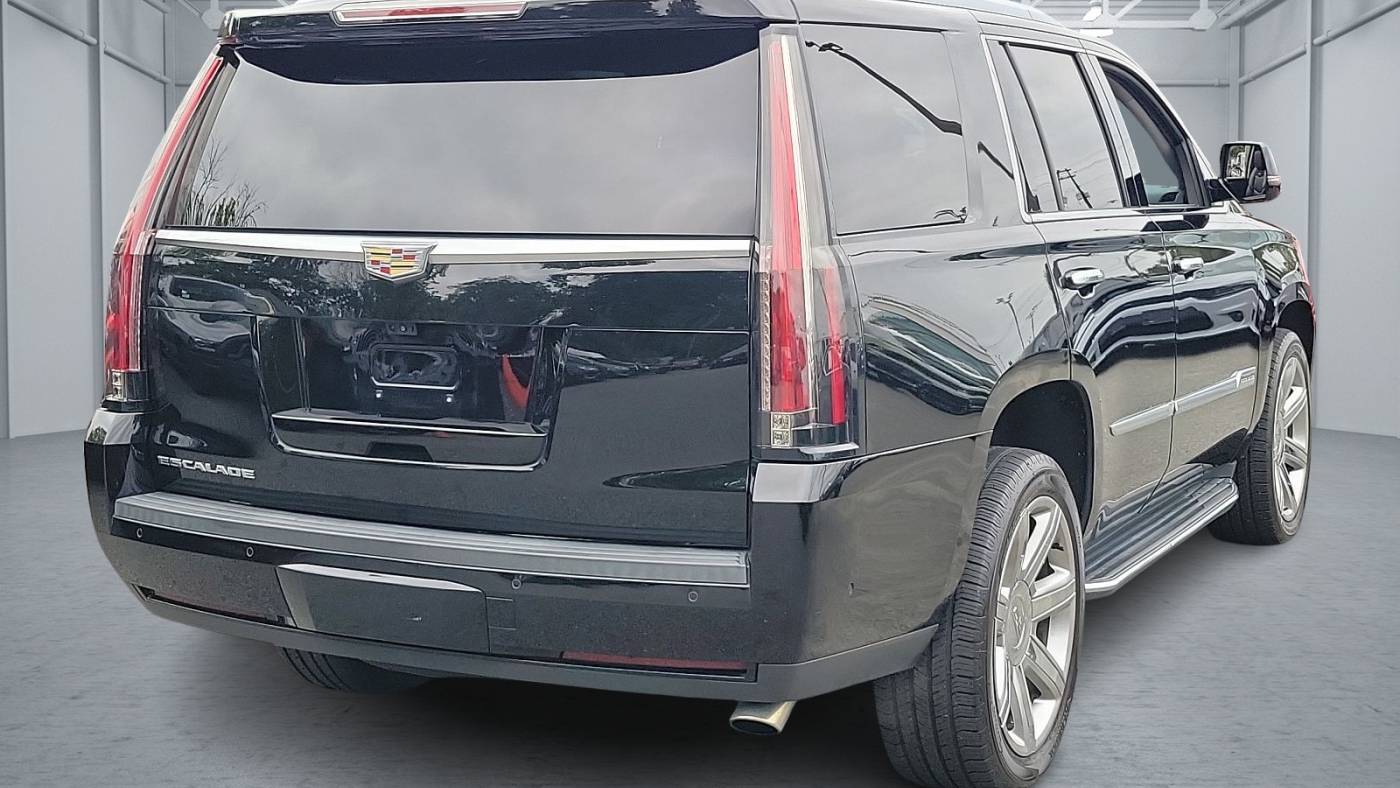 2020 cadillac escalade luxury