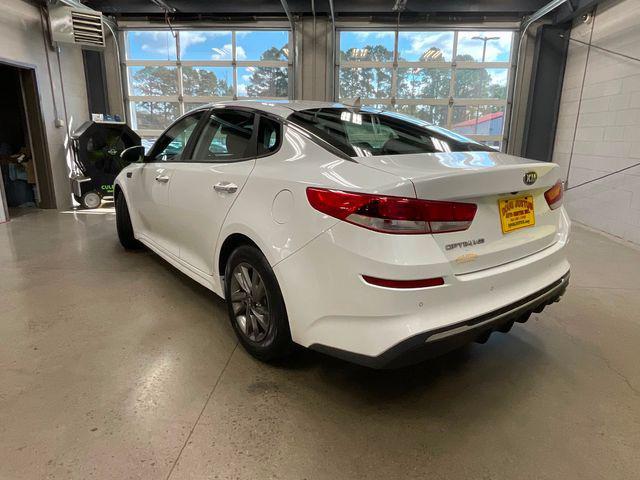 2020 kia optima lx