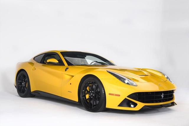 2014 ferrari f12berlinetta base