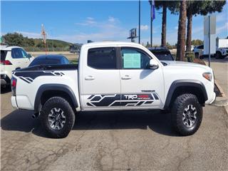 2020 Toyota Tacoma sr5 v6