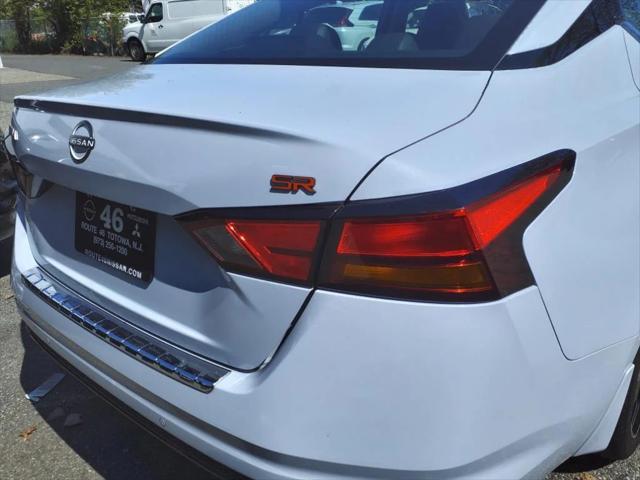 2023 nissan altima sr fwd