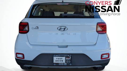 2021 hyundai venue se