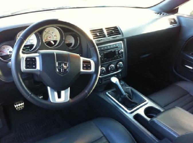 2011 dodge challenger r/t in salinas, ca