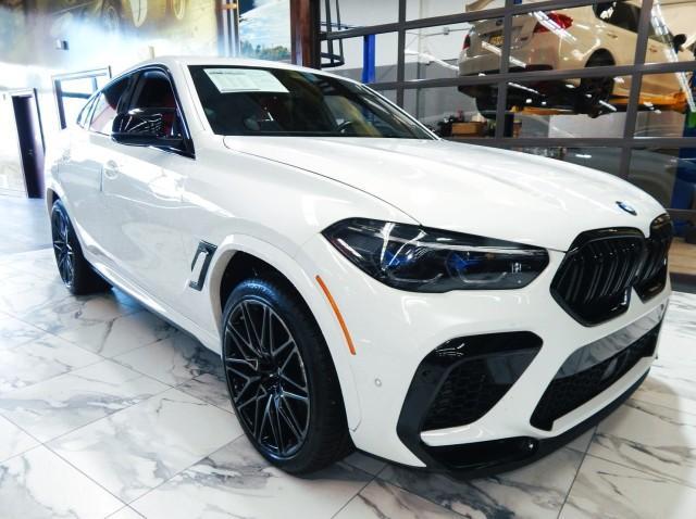 2022 bmw x6 m base