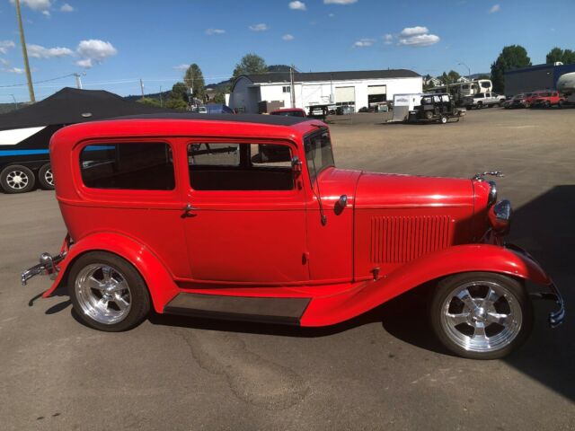 1932 ford tudor sedan street rod l@@k