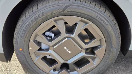 2025 Kia Carnival