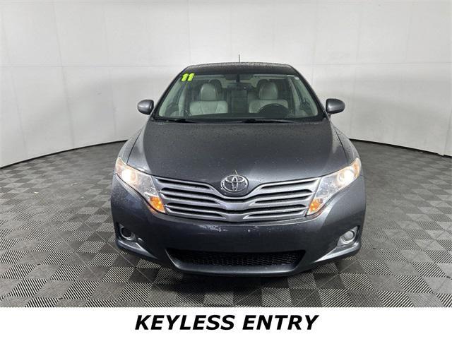 2011 toyota venza base