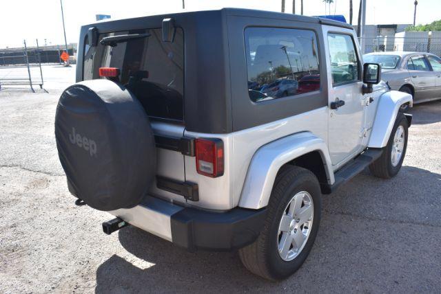 2010 jeep wrangler sahara