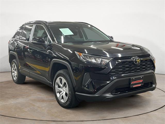 2020 toyota rav4 le