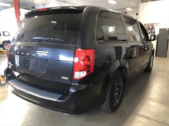 2016 dodge grand caravan avp/se