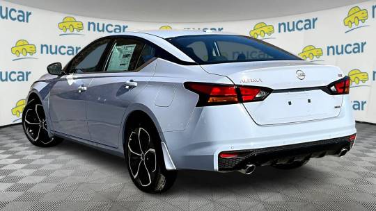 2025 Nissan Altima