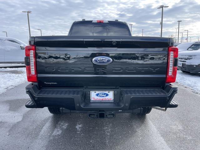 2023 ford f-350 lariat