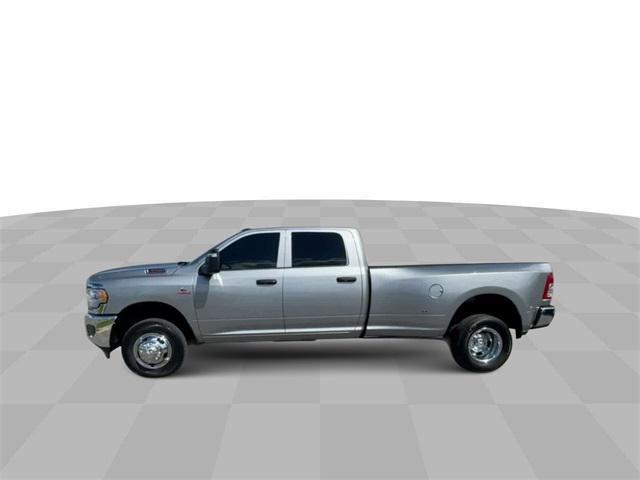 2024 ram 3500 tradesman crew cab 4x4 8' box