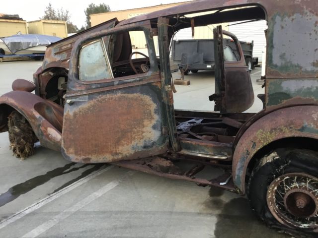 1935 packard 12- model 1207