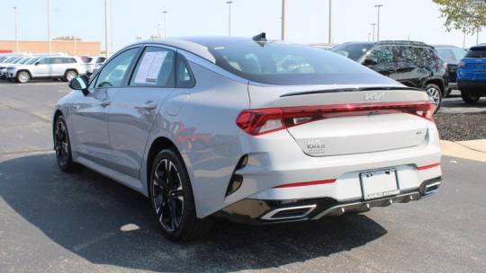 2023 kia k5 gt-line