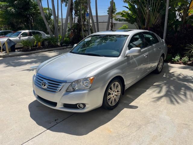 2008 toyota avalon limited