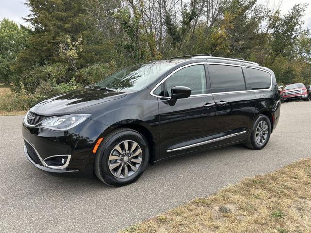 2020 chrysler pacifica touring-l plus