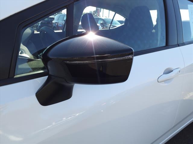 2022 nissan versa 1.6 s