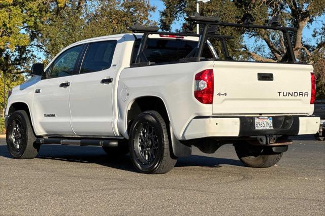 2018 toyota tundra sr5