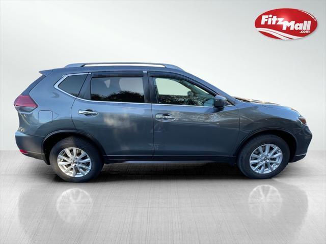 2017 nissan rogue sv