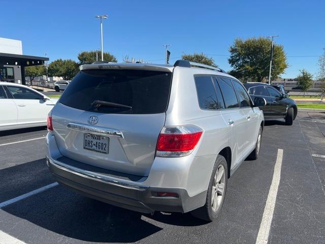 2013 toyota highlander limited