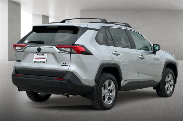 2024 toyota rav4 hybrid le