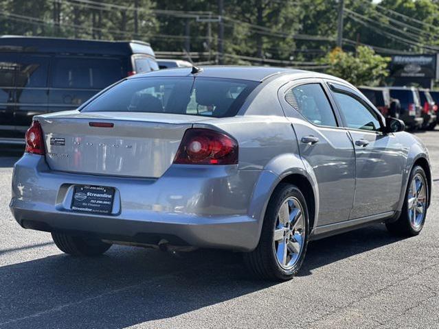 2013 dodge avenger se