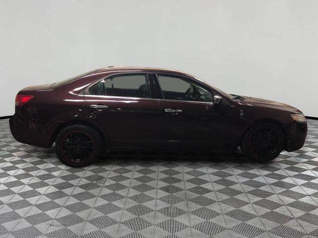 2011 lincoln mkz base