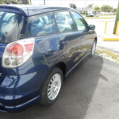 2005 toyota matrix in florida