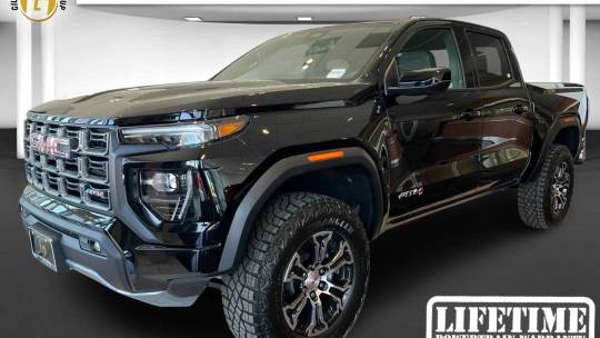 2024 GMC Canyon