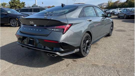 2025 Hyundai Elantra