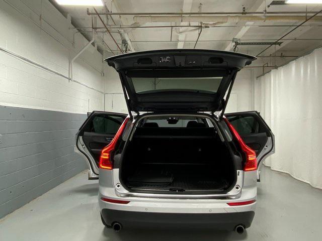 2021 volvo xc60 t6 momentum