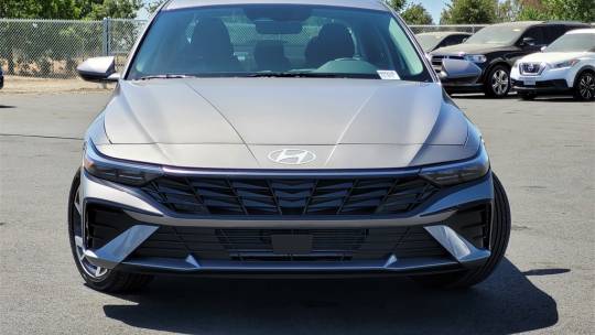 2024 Hyundai Elantra